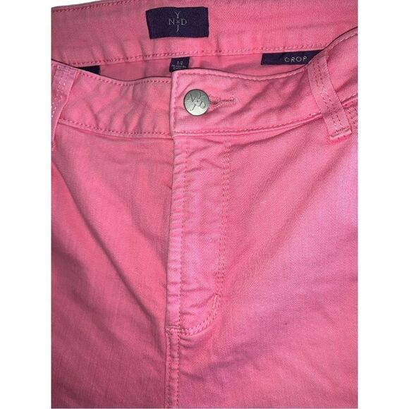 NYDJ lift tuck technology and crop flamingo color 5 pockets size 14 jeans - Picture 3 of 10
